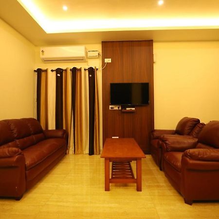 Hotel Marina Manor Порт-Блэр Экстерьер фото