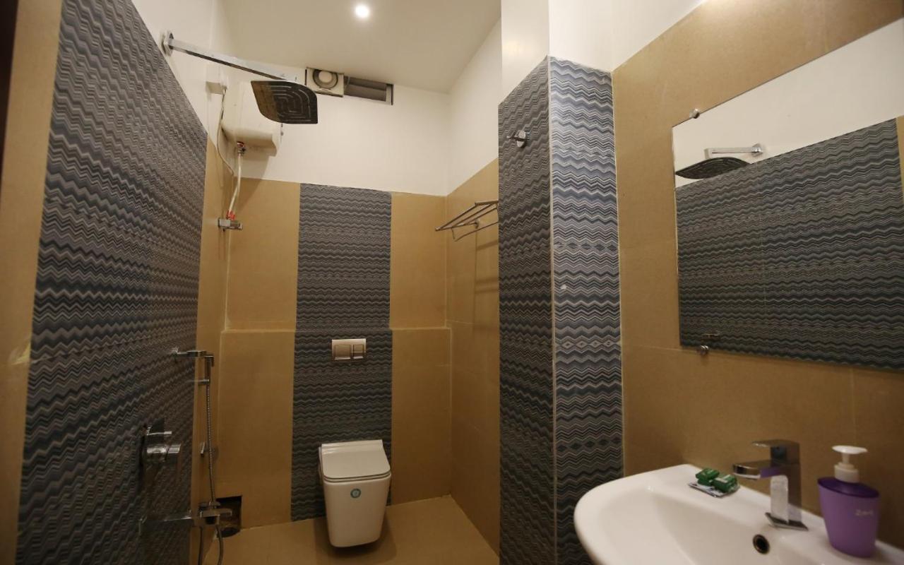 Hotel Marina Manor Порт-Блэр Экстерьер фото