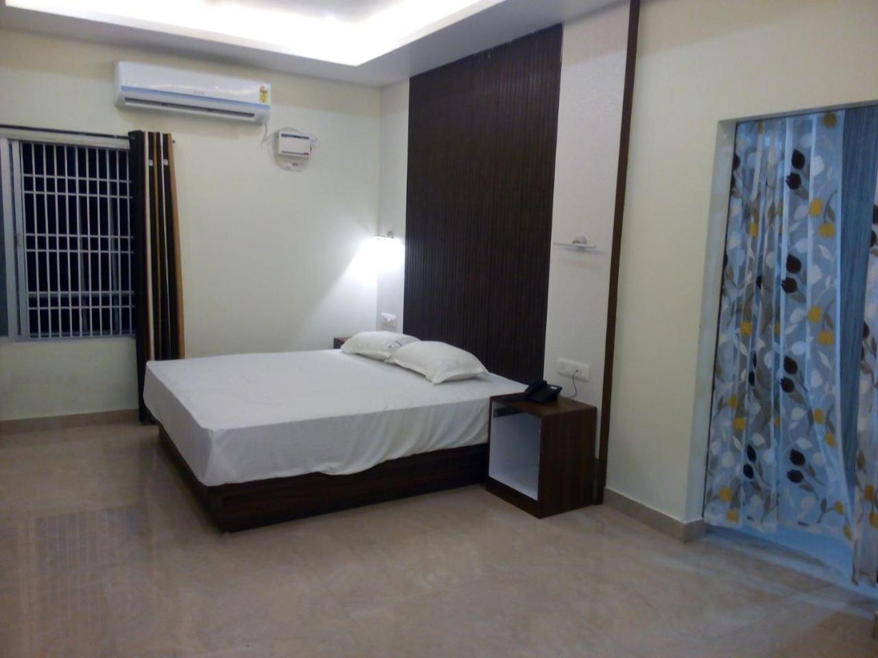 Hotel Marina Manor Порт-Блэр Экстерьер фото